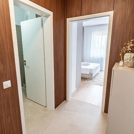 Modern With Mountain View & Balcony By Blvd * Brasov